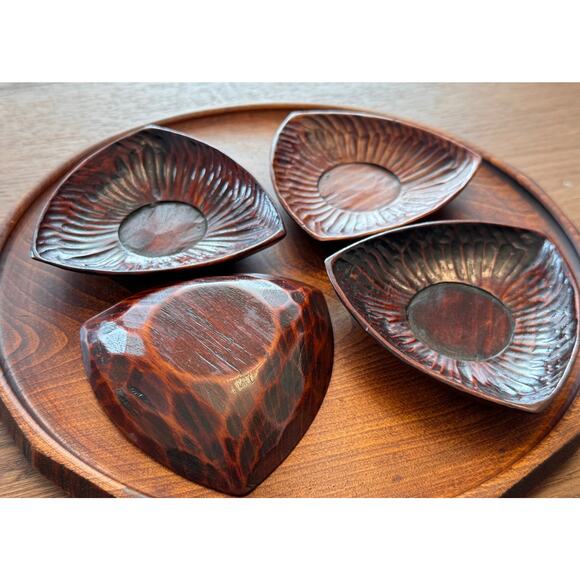 Vintage Japanese Wooden Coasters / Triangle Tea Saucers, Hand-Carved (Set of 4) - Picture 1 of 10